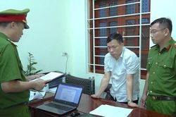 Bắt một phó chủ tịch huyện vì sai phạm ở 'thủ phủ' khoáng sản