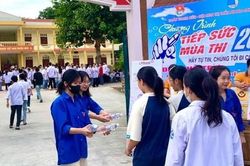 12.000 thanh niên tình nguyện tiếp sức mùa thi ở Thanh Hóa