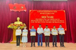 Phát huy trách nhiệm trong bảo vệ nền tảng tư tưởng của Đảng