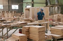 Hoa Kỳ gia hạn thời gian ban hành kết luận cuối cùng đối với vụ việc điều tra tủ gỗ nhập khẩu từ Việt Nam