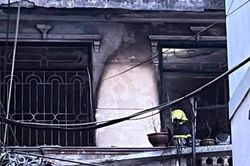 Hà Nội: Cháy nhà dân ở ngõ Trại Cá trong đêm, đang xác định thiệt hại