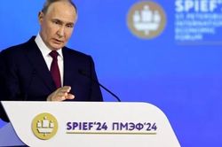 Tổng thống Nga nêu điều kiện ngừng bắn và hòa đàm với Ukraine trước thềm hội nghị hòa bình