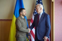 Mỹ và Ukraine ký thỏa thuận đáng chú ý