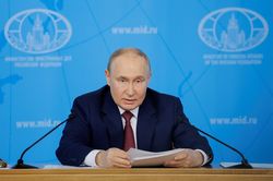 Tổng thống Putin: Chỉ hòa đàm khi Ukraine rút khỏi nơi Nga đã sáp nhập