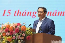 Thủ tướng chủ trì Hội nghị tháo gỡ khó khăn, thúc đẩy sản xuất, tiêu thụ xi-măng, sắt thép và vật liệu xây dựng