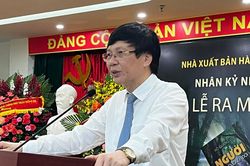 Nhà báo Hồ Quang Lợi: Sống trọn vẹn với 'Người trên đường đời'