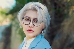 Vicky Nhung dùng âm nhạc 'chữa lành' và xoa dịu cho những trái tim tan vỡ trong tình yêu