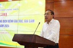 Thứ trưởng Phùng Đức Tiến: Không để dịch động vật bùng phát rồi theo dập