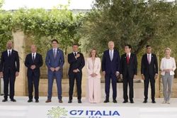 G7 ra tuyên bố về nhiều vấn đề cấp bách