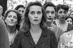 Giải phim Sydney: 'There's Still Tomorrow' - thức thời, hài hước và đồng cảm