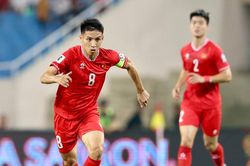 Chủ tịch VFF nói lời 'gan ruột', muốn Việt Nam rút ngắn chu kỳ vô địch AFF Cup