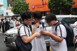 Phổ điểm 3 môn thi vào lớp 10 tại TP.HCM và các mốc thời gian thí sinh cần chú ý