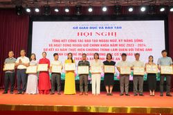 Nhiều đổi mới hiệu quả trong đào tạo ngoại ngữ, kỹ năng sống tại Nghệ An