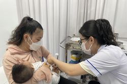 Gia tăng ca bệnh ho gà ở trẻ chưa được tiêm vaccine