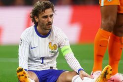 Vắng Mbappe, ĐT Pháp hóa 'tầm thường' vì sự vô duyên không tưởng của Griezmann