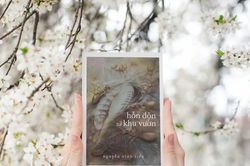 Tác giả Nguyễn Vĩnh Tiến thỏa 'cơn thơ' trong 'Hỗn độn và khu vườn'