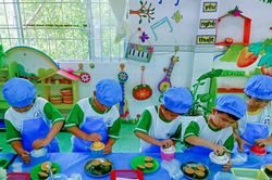 Thêm hoạt động trải nghiệm cho trẻ