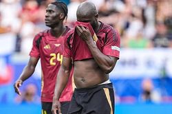 Lukaku 'siêu đen đủi', đá 2 trận thì 3 lần bị VAR từ chối bàn thắng