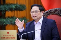 Thủ tướng yêu cầu đề xuất cụ thể lộ trình điều chỉnh giá điện, viện phí, học phí