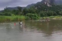 Anh trai cứu em gái, cả hai đuối nước thương tâm