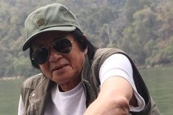Có một Hồ Sĩ Bình 'chờ hương thả gió'