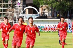 Phung phí cả tá cơ hội, U16 Việt Nam bị U16 Campuchia cầm hòa, lỡ cơ hội giành vé sớm