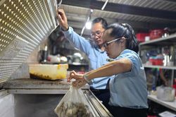 Pleiku: Xử phạt 1 cơ sở vi phạm quy định an toàn vệ sinh thực phẩm