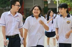 Đắk Nông: ngày thi đầu tiên không có thí sinh, cán bộ vi phạm quy chế