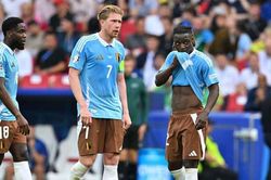 Tin nóng thể thao sáng 27/6: Thêm Bỉ rơi vào 'nhánh tử thần' EURO 2024, xuất hiện trận đấu nhiều thẻ phạt nhất