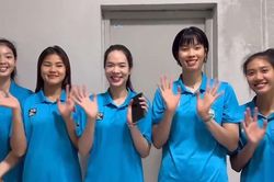 Trần Thị Thanh Thúy nói tiếng Anh như gió, Lê Thanh Thúy 'bắn' tiếng Trung cực trôi, ĐT bóng chuyền nữ Việt Nam gửi lời chào đến giải quốc tế