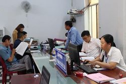 Kiểm tra công tác cải cách hành chính tại huyện Tân Hồng