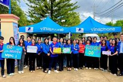 Hơn 1.000 tình nguyện viên tham gia tiếp sức mùa thi