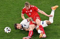Ngôi sao 72 triệu bảng của MU góp mặt trong đội hình tệ nhất vòng bảng EURO 2024