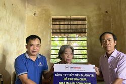 Công ty Thủy điện Quảng Trị trao kinh phí hỗ trợ 'Mái ấm Công đoàn'