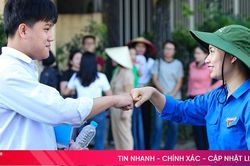 Cộng đồng cùng tiếp sức, hỗ trợ sĩ tử Hà Tĩnh