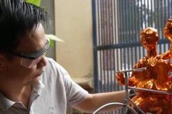 Việt Nam đa sắc số 498: Người thổi hồn văn hóa Việt trong điêu khắc