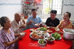Phút giây bên tổ ấm
