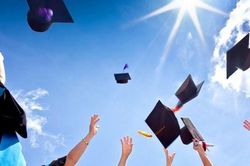 Bằng cấp, học vị và tri thức?