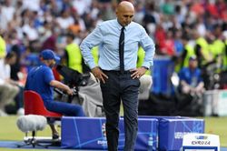 Tin nóng thể thao sáng 30/6: HLV tuyển Ý nhận lỗi sau thất bại bẽ bàng ở EURO, ngôi sao Barca cập bến PSV Eindhoven