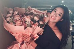 Hoa hậu Khánh Vân lộ diện sau tin vui, Hoàng Thùy chúc phúc 'không giống ai'