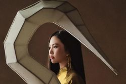 'Gối gấm' và chất dân tộc của giới trẻ