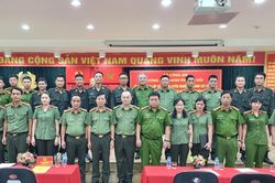 Khai giảng lớp huấn luyện nghiệp vụ Cảnh sát cơ động