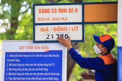 Sàn kinh doanh xăng dầu có phá thế độc quyền của một số doanh nghiệp?