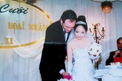 Câu chuyện tình yêu bình dị nhưng tràn đầy hạnh phúc của Nhân Nguyễn và chồng ngoại quốc