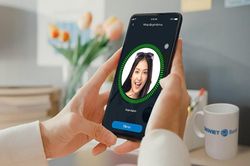 Người dùng ngân hàng nghĩ gì về xác thực sinh trắc học để chuyển khoản?