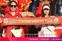 Cổ động viên Hà Tĩnh phủ đỏ sân Hàng Đẫy, tiếp lửa cho đội bóng quê hương