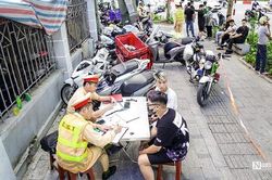 Quy định mới về độ tuổi lái xe và không được lái xe, ai cũng nên biết