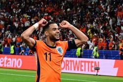 Nhật ký EURO bằng thơ (Hà Lan - Thổ Nhĩ Kì 2-1): Hà Lan viết tiếp sử cho mình