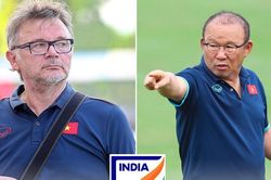 Tin nóng bóng đá Việt 8/7: HLV Troussier 'đối đầu' ông Park Hang Seo, Đông Á Thanh Hóa ký hợp đồng mới với HLV Popov
