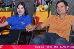 Cán bộ, người dân Hương Khê hiến tặng 305 đơn vị máu